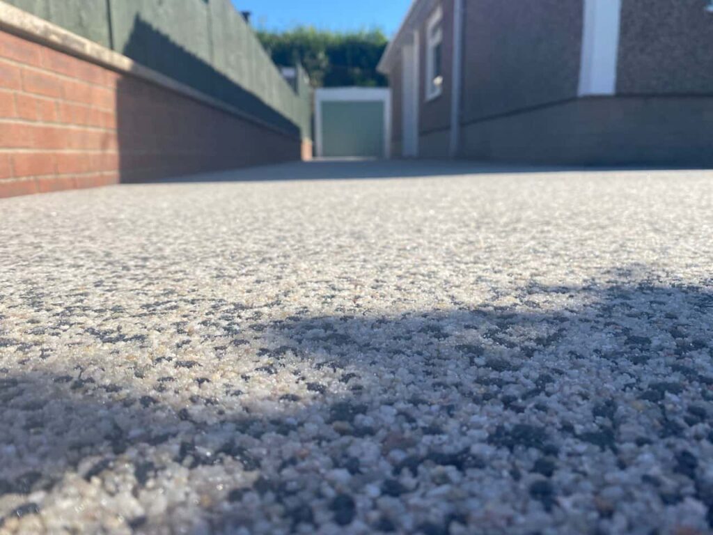 This is a photo of a resin path installed in Nottingham by Nottingham Resin Drives