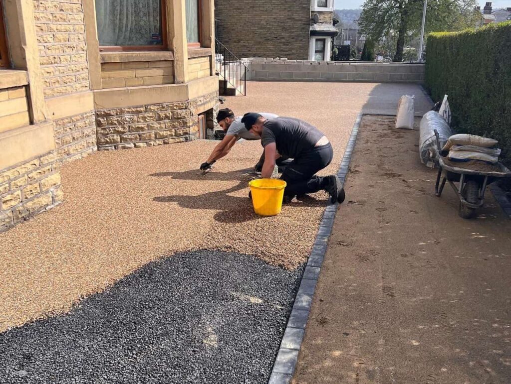 This is a photo of a resin patio installed in Nottingham by Nottingham Resin Drives